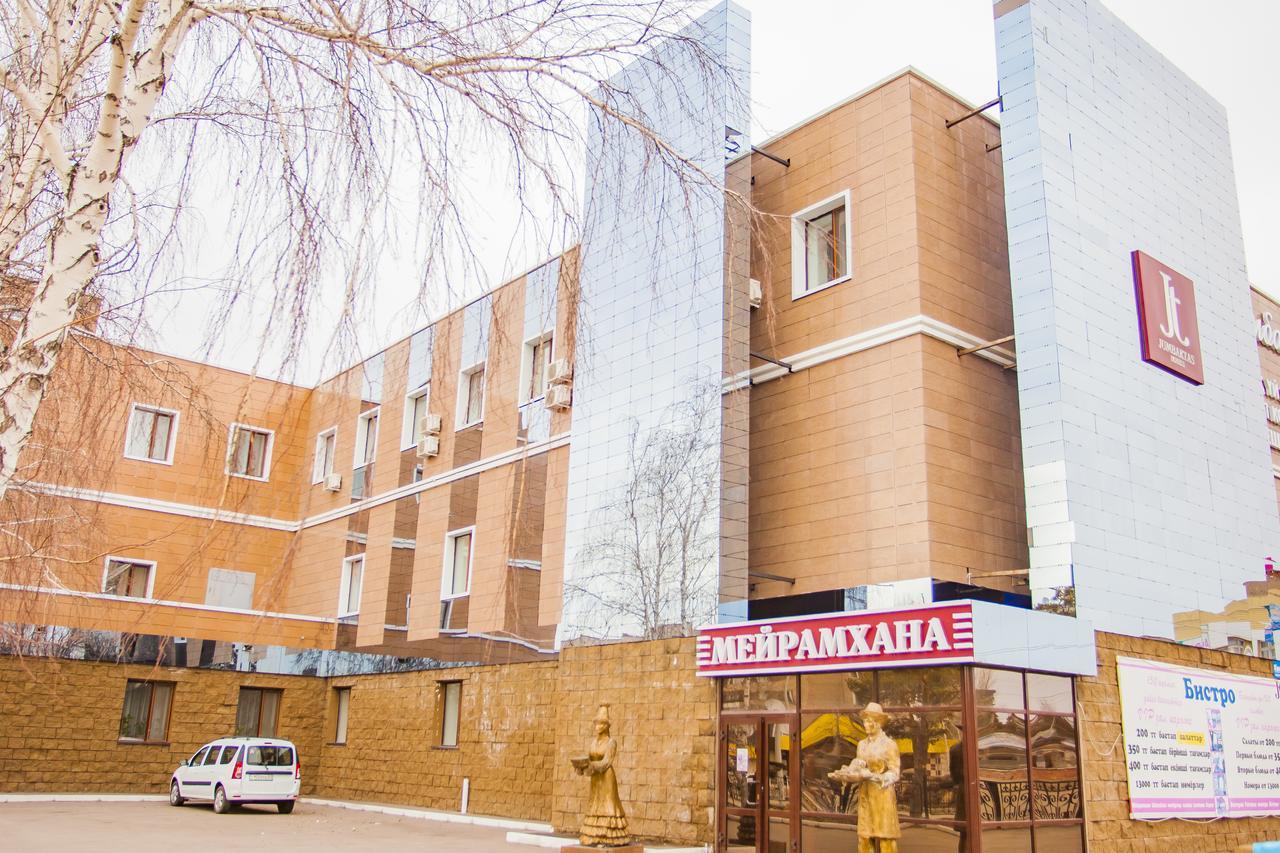 Jumbaktas Borovoe Hotel Exterior foto